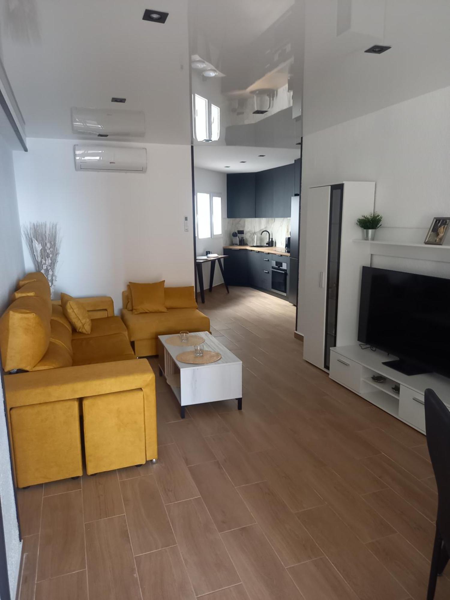 Sea View Luxury Apartment Victoria ตอร์เรเวียคา ภายนอก รูปภาพ